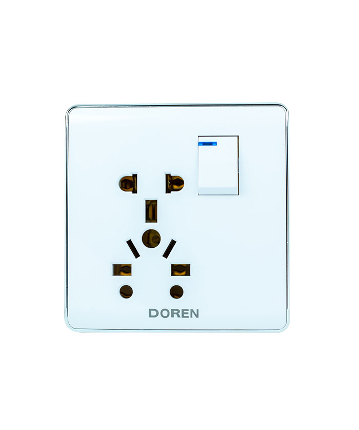 Doren 9 Pin Socket With Switch – Fair price Electronics and Electrical